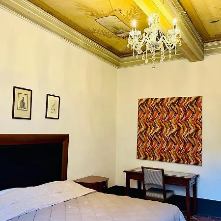 Domus An- Two Bedrooms -antique And Historical Siena