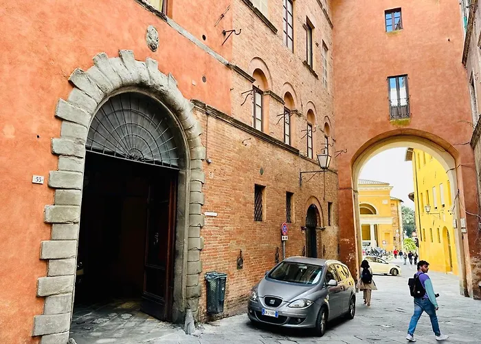 Domus An- Two Bedrooms -antique And Historical Siena