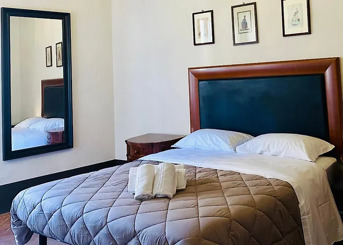 Domus An- Two Bedrooms -antique And Historical Apartment Siena