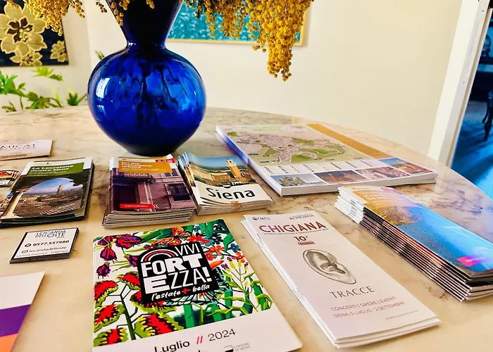 Domus An- Two Bedrooms -antique And Historical * Siena