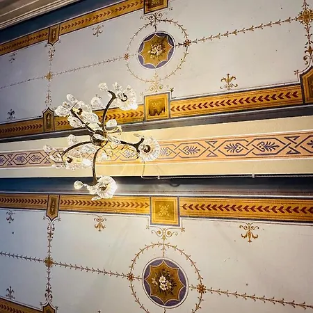 Апартаменти Domus An- Two Bedrooms -antique And Historical *