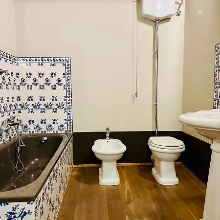 Domus An- Two Bedrooms -antique And Historical شقة سيينا