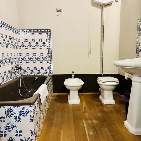 Apartment Domus An- Two Bedrooms -antique And Historical *